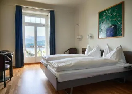 Royal Hotell 3*