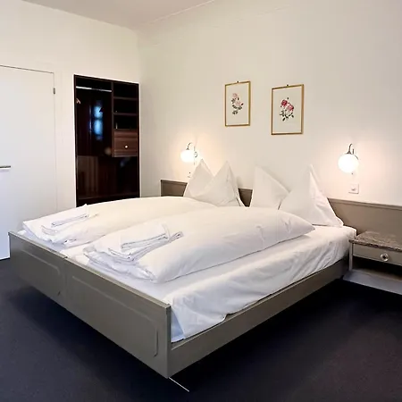 Hotell Royal 3*
