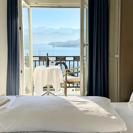 Royal Hotell
